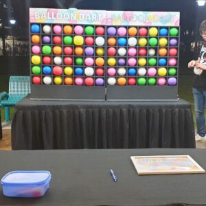 carnival-game-balloon-dart carnival-game-balloon-dart