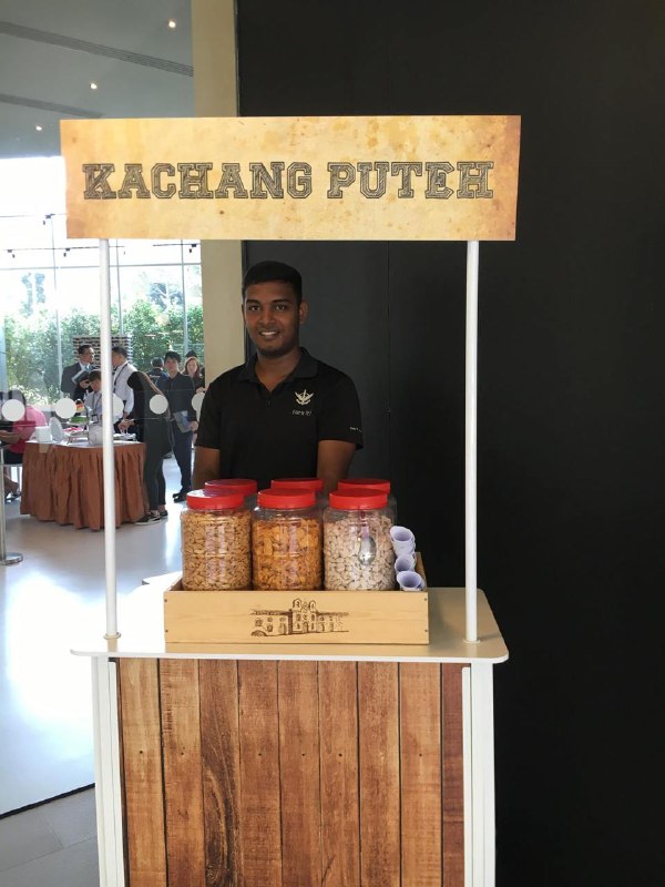 Kacang Puteh Live Station Singapore