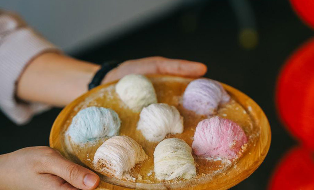 Dragon Beard Candy Live Station Singapore