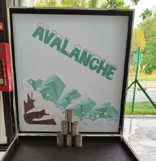 avalanche-carnival-game-booth-rental-singapore