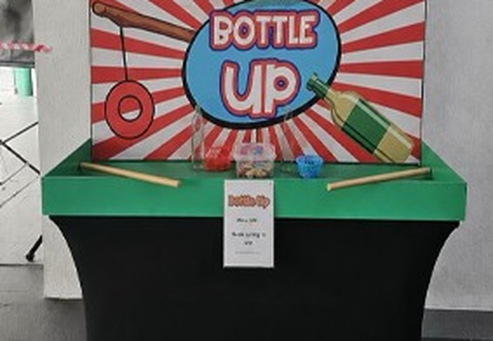 bottle-up-carnival-deluxe-game-rental-singapore