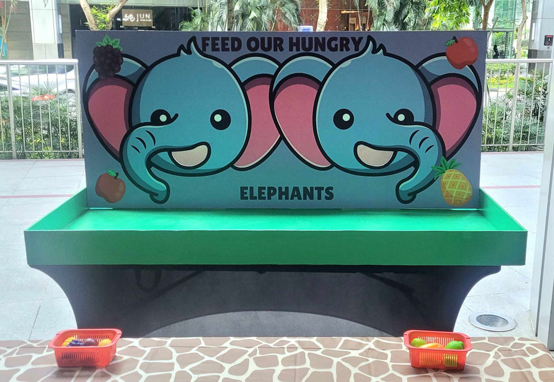Feed the Elephant Carnival Deluxe Games Rental