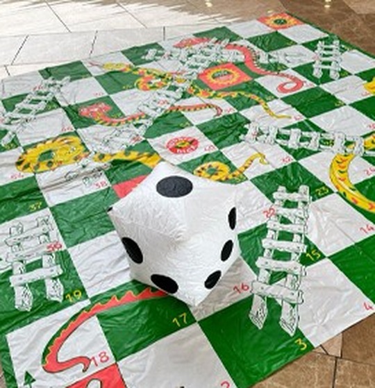 giant-snakes-and-ladders-traditional-carnival-games-rental-singapore