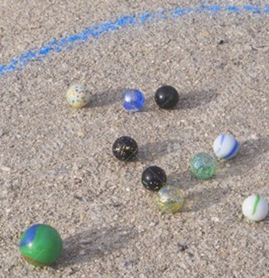 goli-goli-marble-traditional-carnival-games-rental-singapore