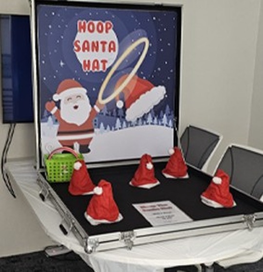 hoop-santa-hat-carnival-game-booth-rental-singapore