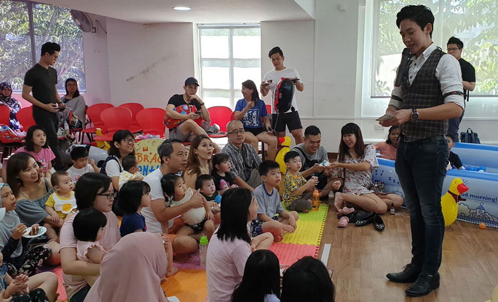 Kids Party Magic Show Singapore