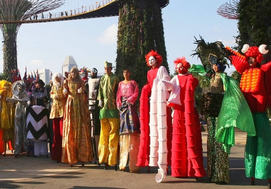 Stilt Walkers Singapore
