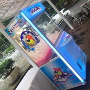 claw-machine-rental-singapore