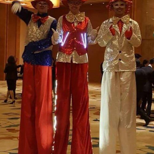 stilt-walking-singapore