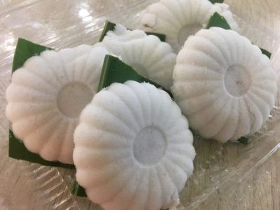 Tutu Kueh